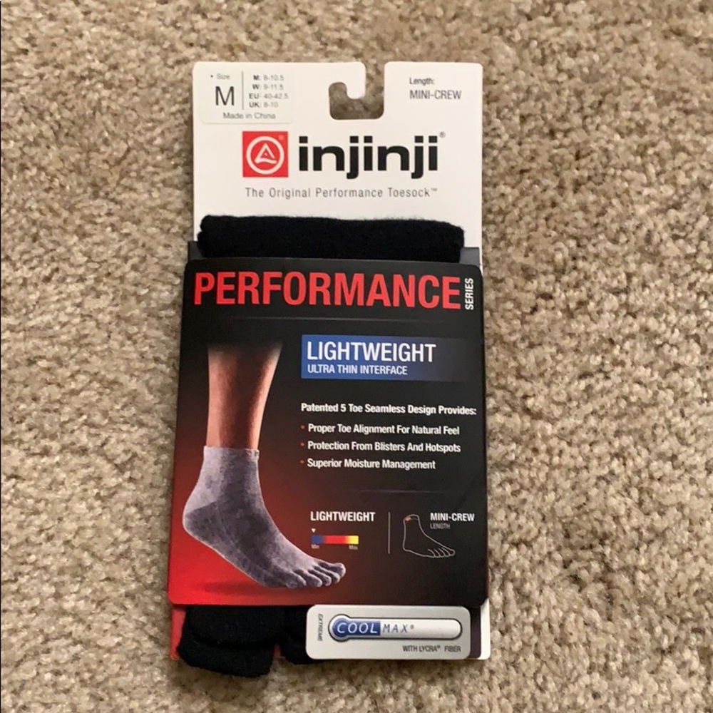 Light weight performance toe sock